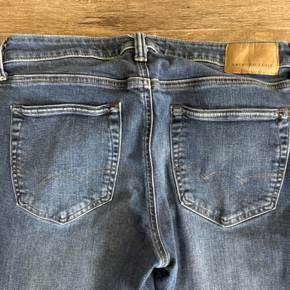 American Eagle Jeans Mens Tag: 33x32 Act:33x29 Straight AirFlex Blue Denim - Picture 8 of 8